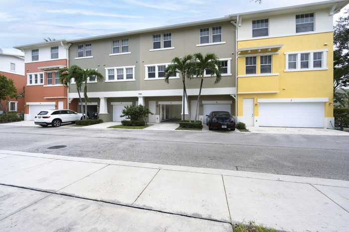 photo 2: 780 Marina Del Ray Lane Unit 3, West Palm Beach FL 33401