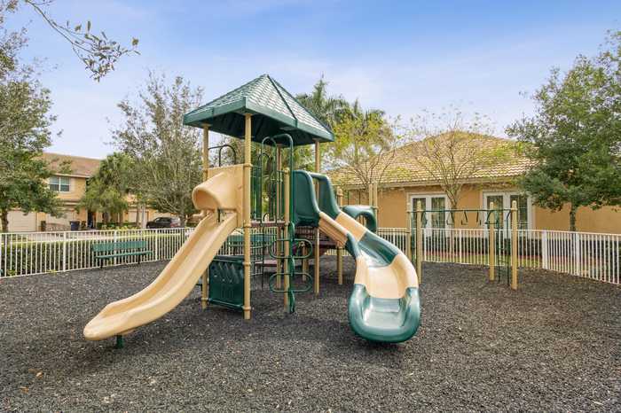 photo 32: 5818 Monterra Club Drive, Lake Worth FL 33463