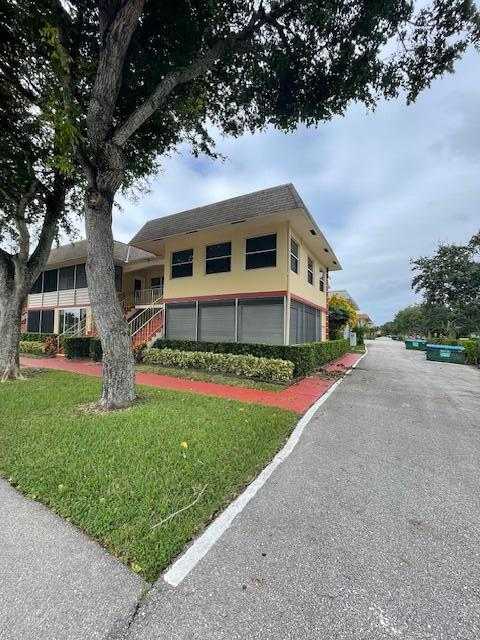 photo 1: 117 Stratford I Unit A, West Palm Beach FL 33417