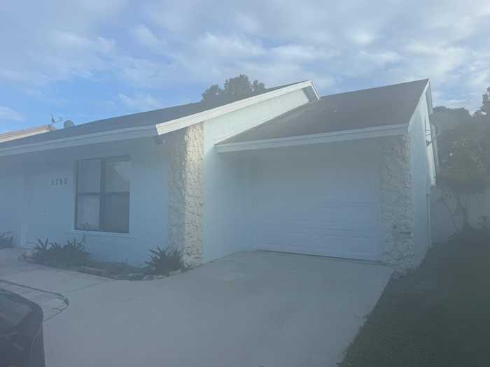 photo 2: 5790 Ithaca Circle, Lake Worth FL 33463