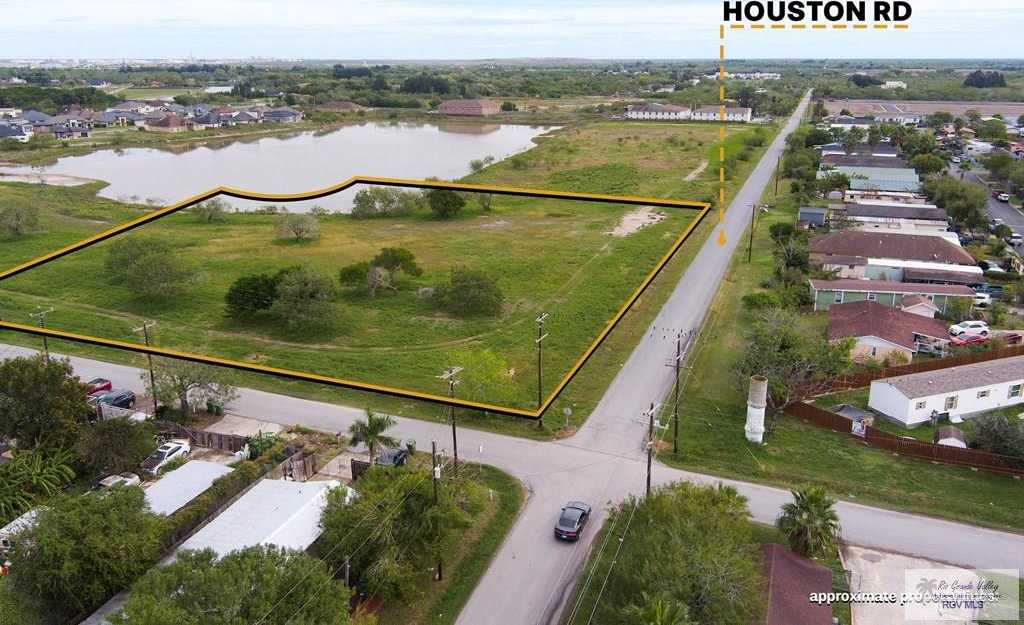 photo 3: Houston Rd., Brownsville TX 78521