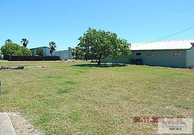 photo 3: 204 S South Shore Dr, Port Mansfield TX 78598