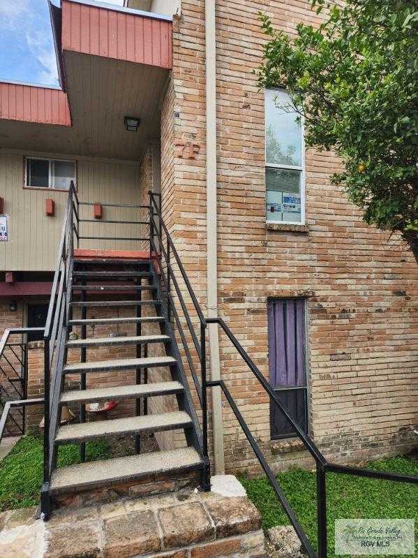 photo 1: 1900 E Elizabeth St. Unit 7-F, Brownsville TX 78520