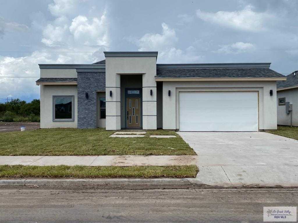 photo 1: 4663 River Oak Cir, Brownsville TX 78520