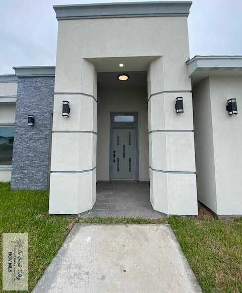 photo 3: 4663 River Oak Cir, Brownsville TX 78520