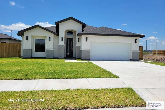 photo 1: 4704 River Oak Cir, Brownsville TX 78526