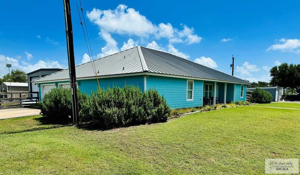 photo 1: 304 White Dr., Port Mansfield TX 78598