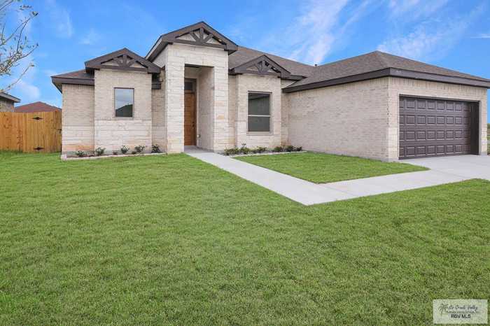 photo 1: 1517 Stirrup Cir, San Benito TX 78586