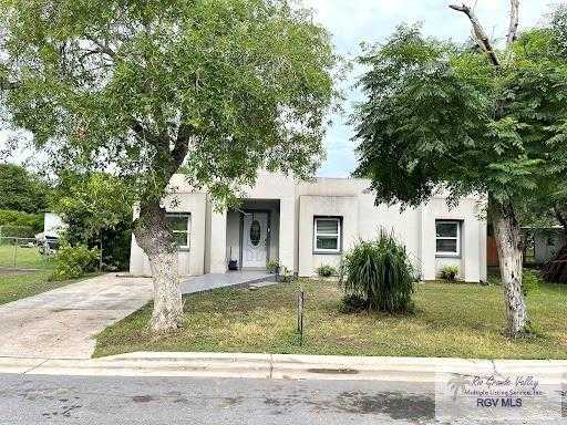 photo 1: 105 Ebony St., Los Fresnos TX 78566