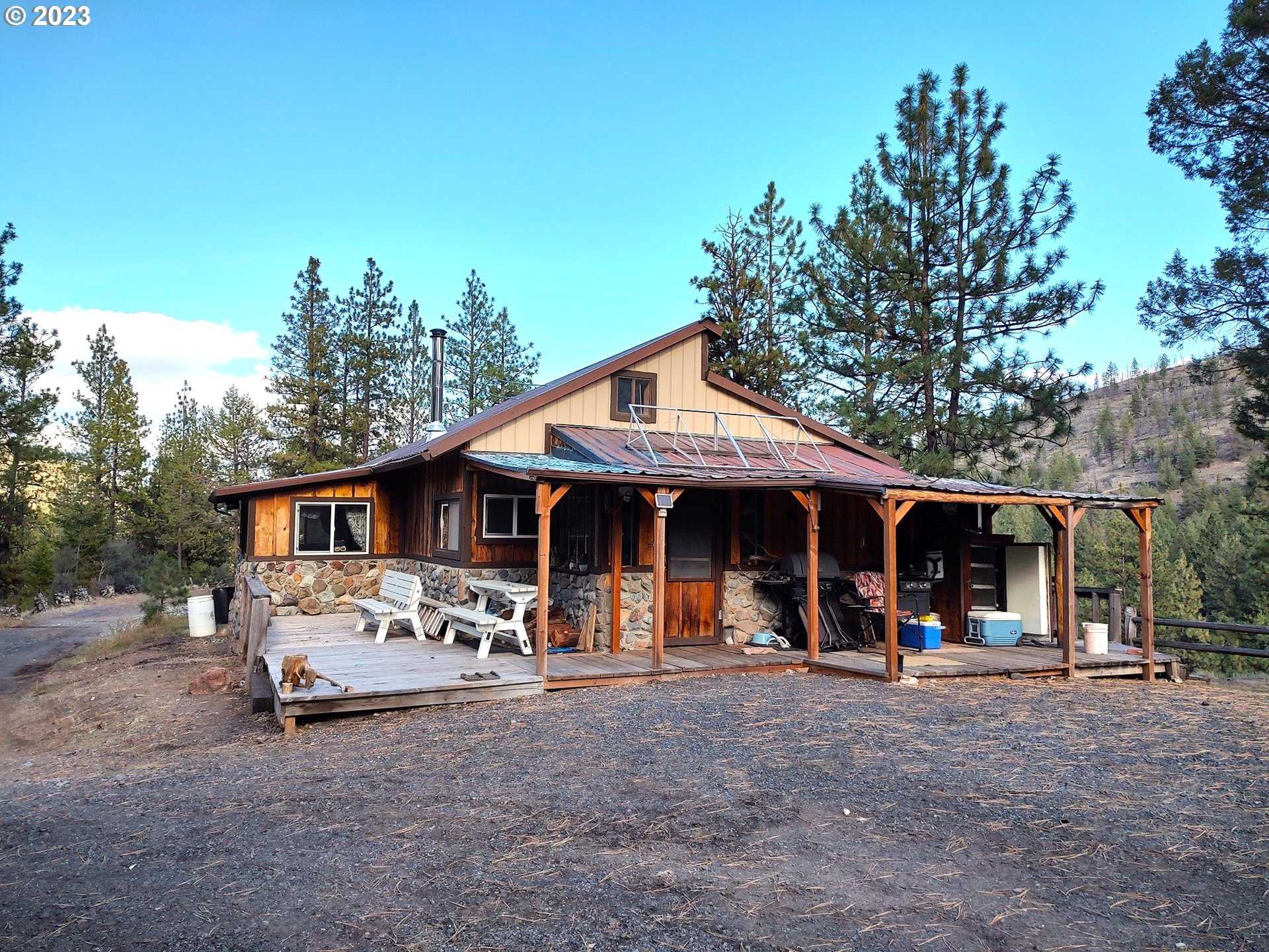 photo 1: 25848 PINE CREEK RD, John Day OR 97845