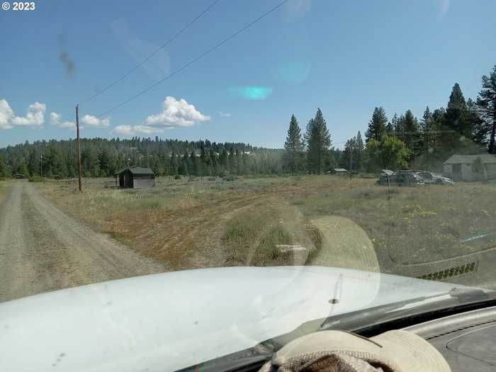 photo 2: 8 9 5th ST, Sprague River OR 97639