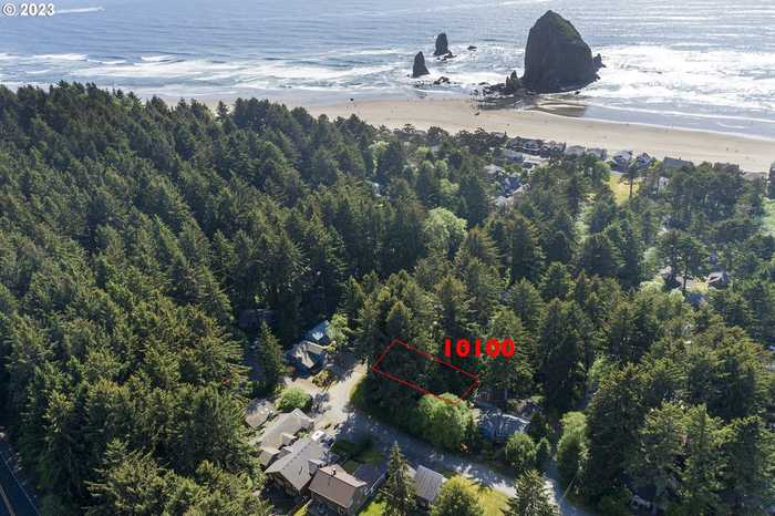 photo 1: Ross LN, Cannon Beach OR 97110