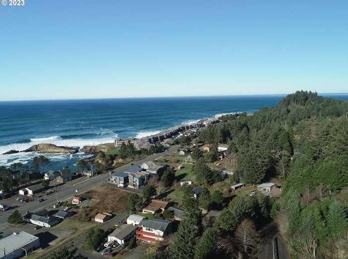 photo 1: 100 NE Vista Terr Lot 3and4, Depoe Bay OR 97341