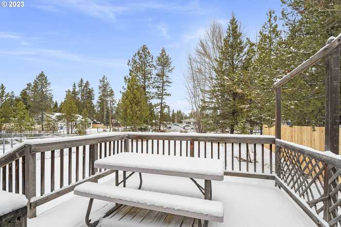 photo 28: 17422 CURLEW DR, Bend OR 97707