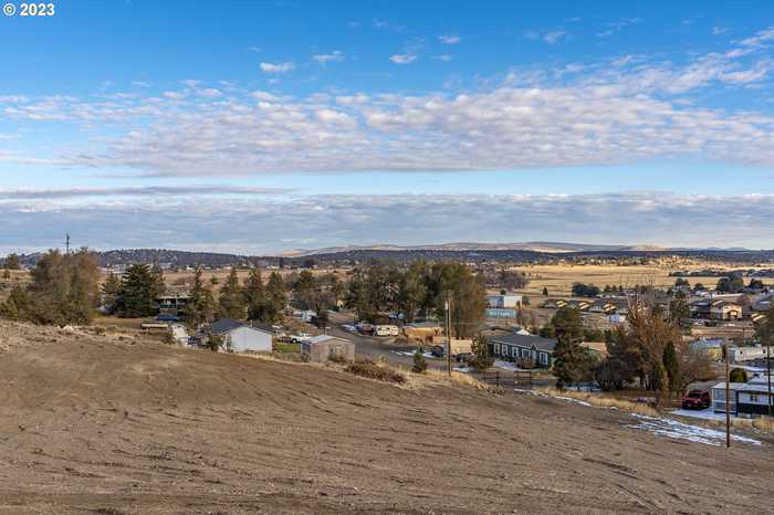 photo 20: Polk ST Unit 300, Madras OR 97741