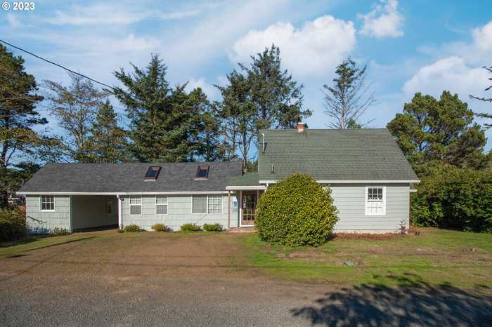 photo 33: 27890 SANDLAKE RD, Cloverdale OR 97112