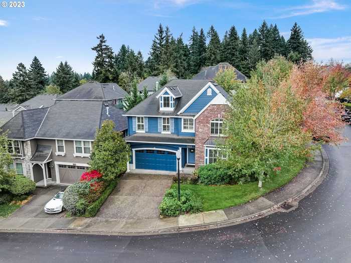 photo 2: 8734 SW 184TH DR, Beaverton OR 97007