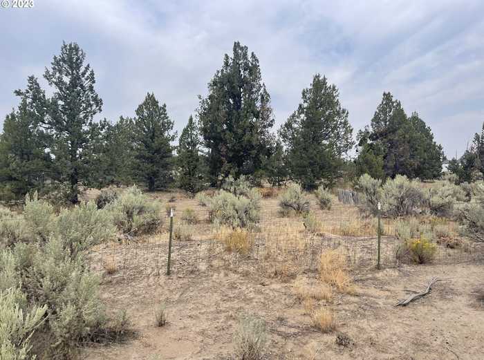 photo 2: 3105 SE TETON RD, Prineville OR 97754