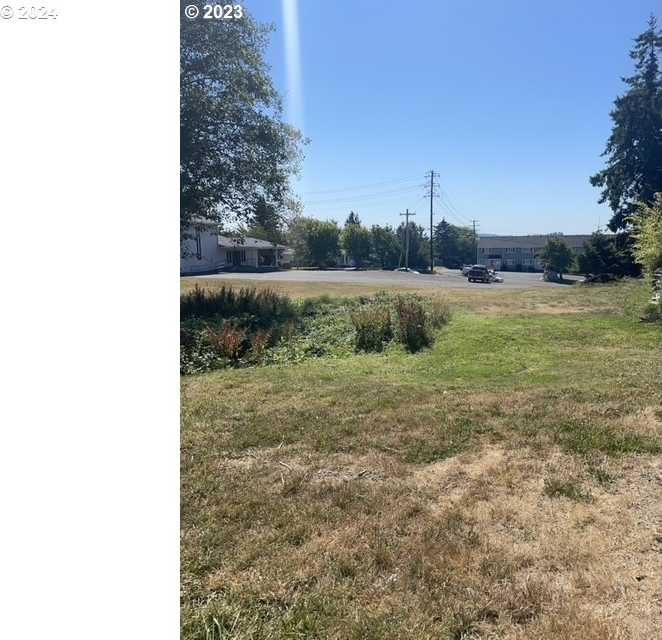 photo 3: 180 AUBURN (lot 1) AVE, Astoria OR 97103