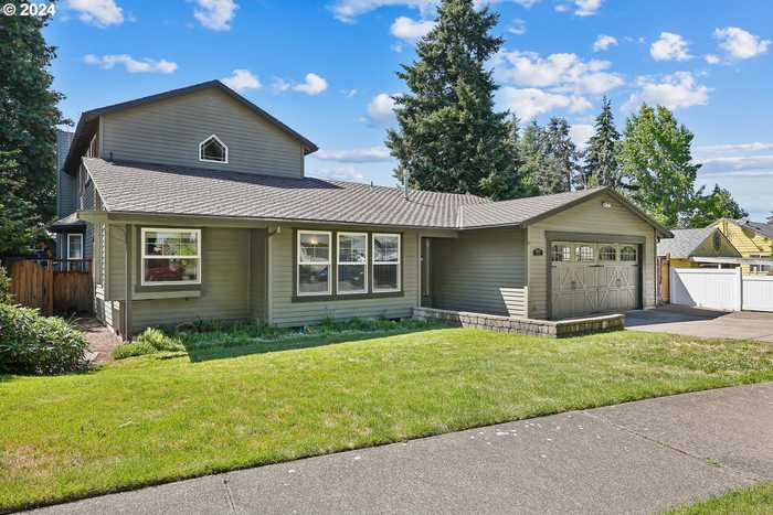 photo 2: 20869 SW 104TH AVE, Tualatin OR 97062