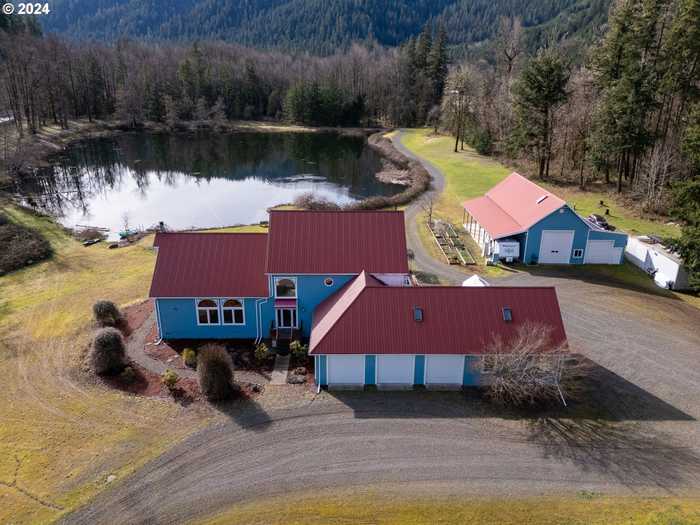 photo 1: 46450 WESTFIR RD, Westfir OR 97492