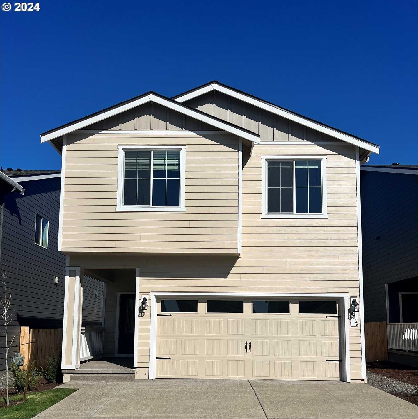 photo 1: 4226 SW MYRTLE AVE, Gresham OR 97080