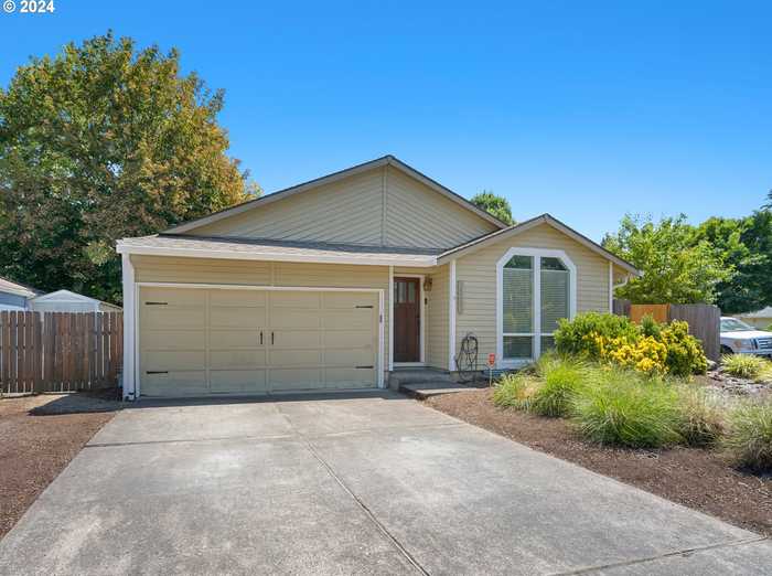 photo 1: 14262 SW FANNO CREEK CT, Tigard OR 97224