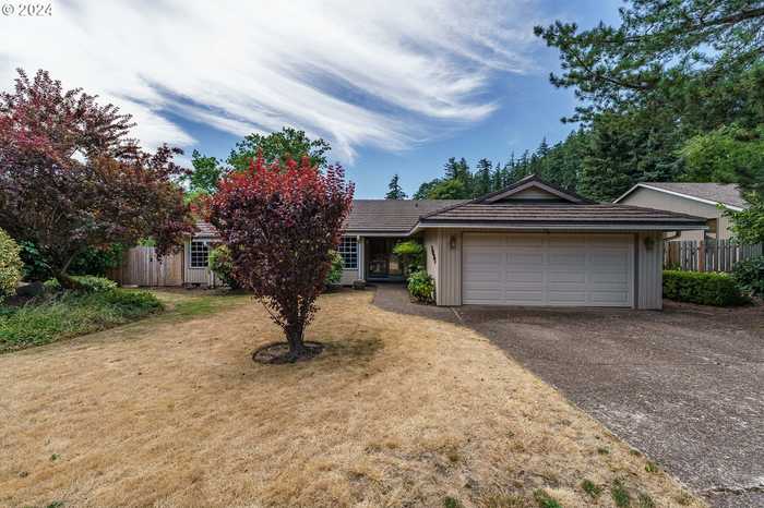 photo 1: 13081 SE 126TH AVE, Happy Valley OR 97086