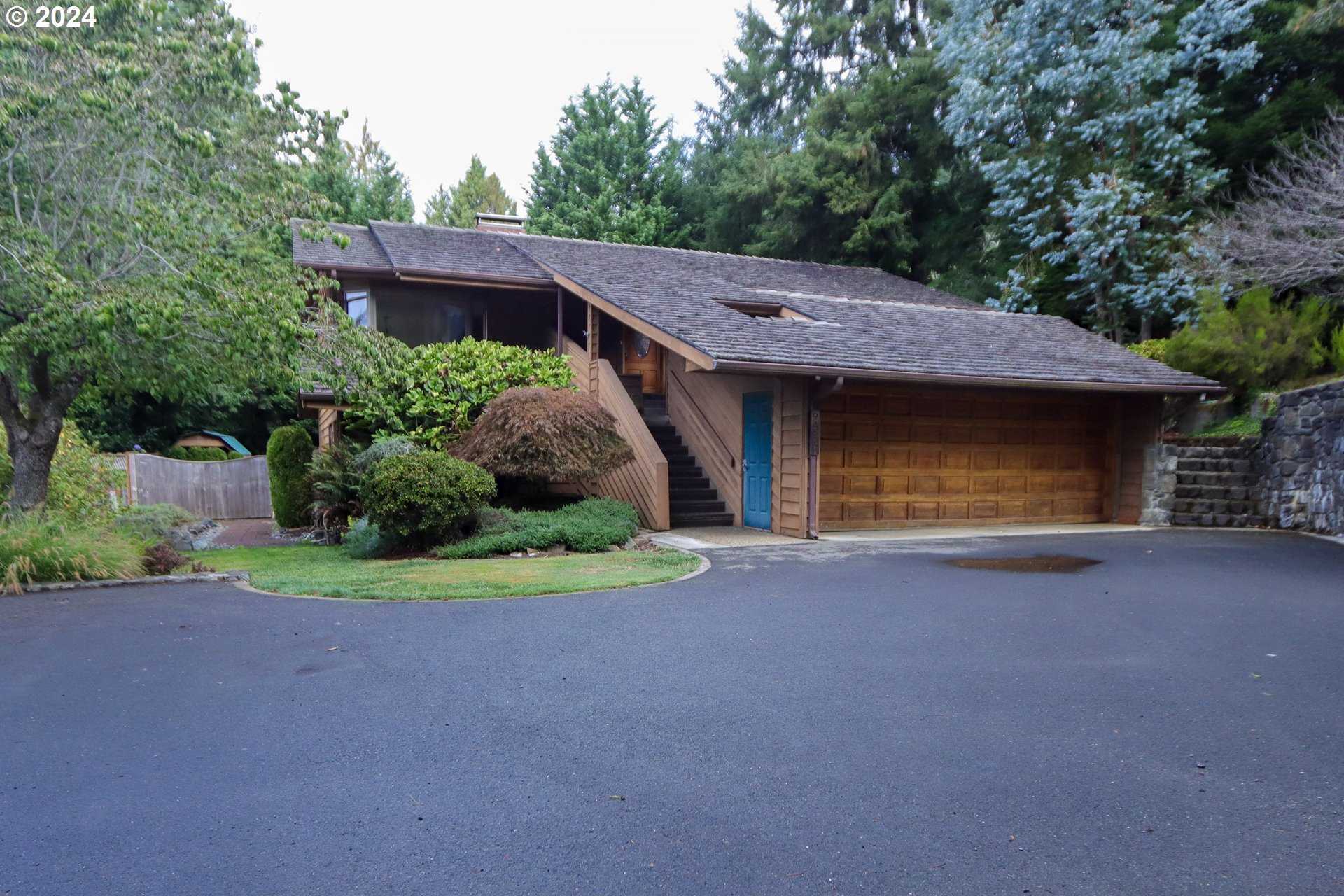 photo 1: 94607 SHELLEY LN, Coquille OR 97423