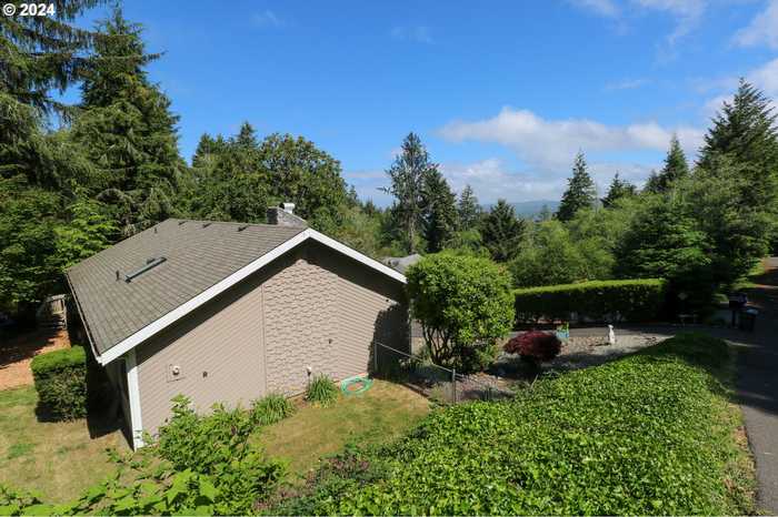 photo 48: 755 17TH AVE, Coos Bay OR 97420