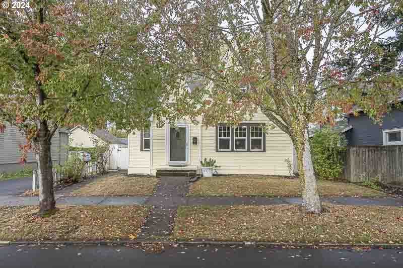 photo 2: 255 14TH ST, Salem OR 97301