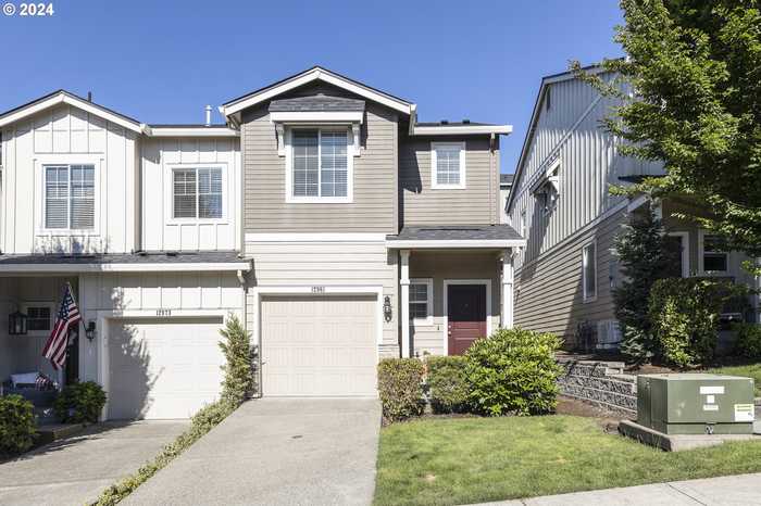 photo 2: 12961 SE 156TH AVE, Happy Valley OR 97086