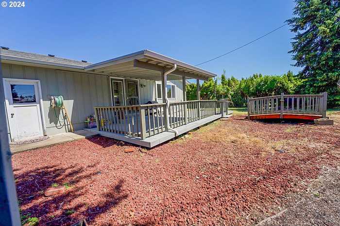 photo 19: 1098 55TH PL, Springfield OR 97478
