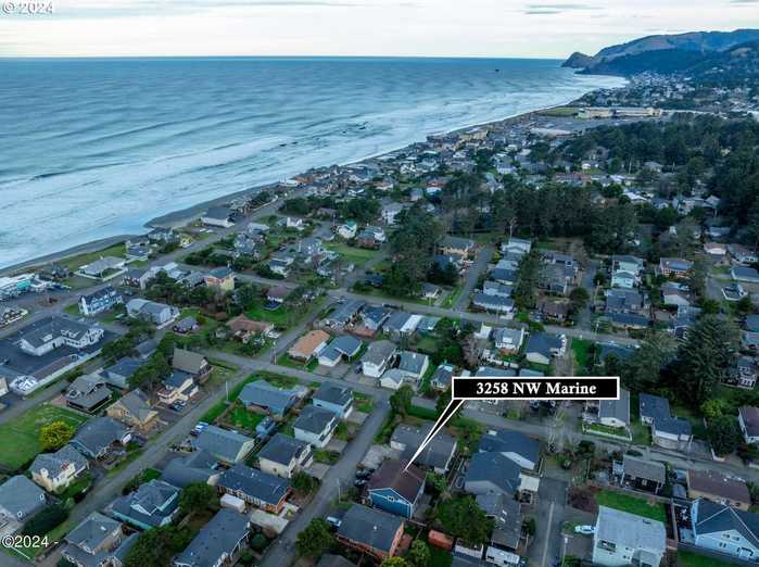 photo 30: 3258 NW MARINE AVE, Lincoln City OR 97367