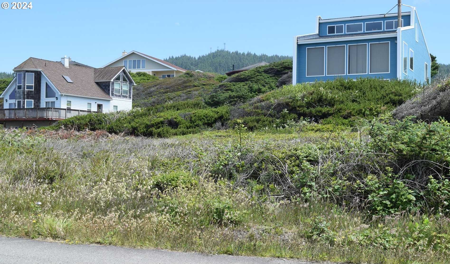 photo 1: Miner DR, Gold Beach OR 97444