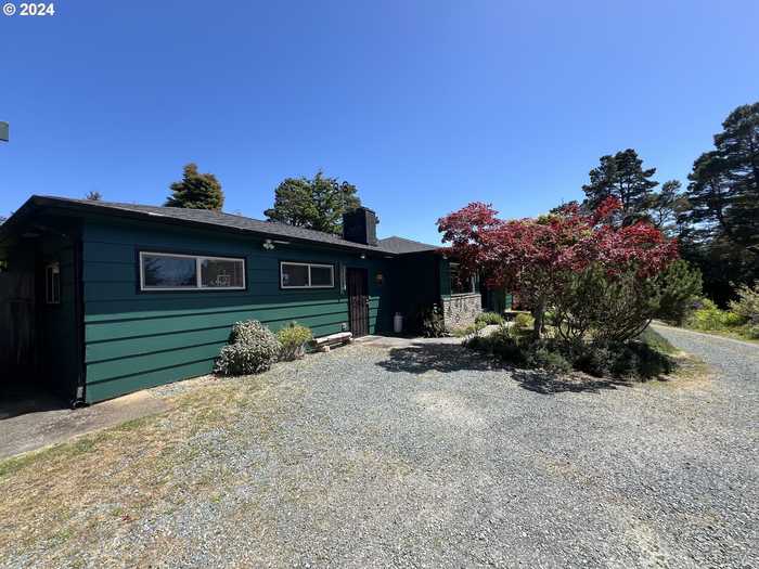 photo 41: 716 PINEHURST DR, Port Orford OR 97465