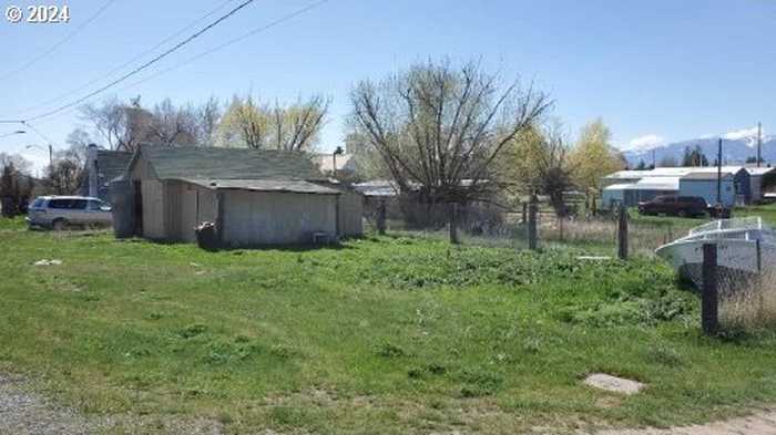 photo 2: 600 4TH ST, North Powder OR 97867