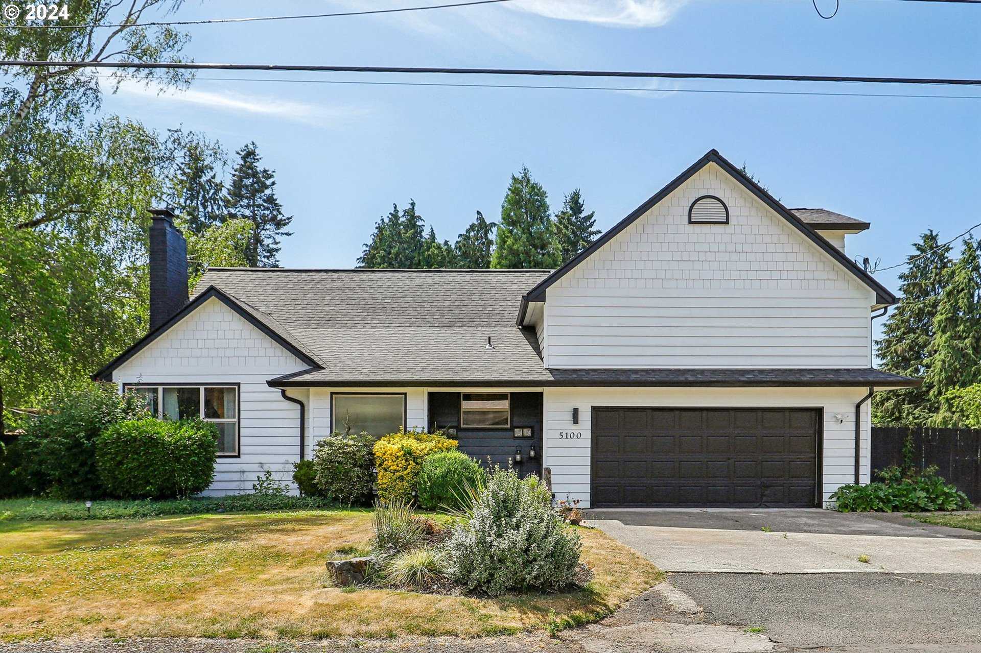 photo 1: 5100 NE 18TH AVE, Vancouver WA 98663