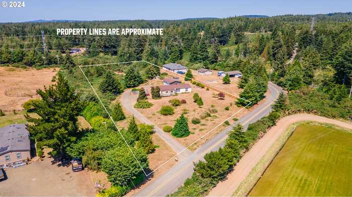 photo 1: 88455 BILL CREEK LN, Bandon OR 97411