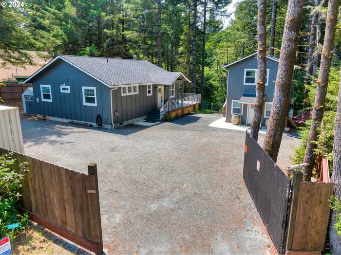 photo 2: 95960 CAPE FERRELO RD, Brookings OR 97415