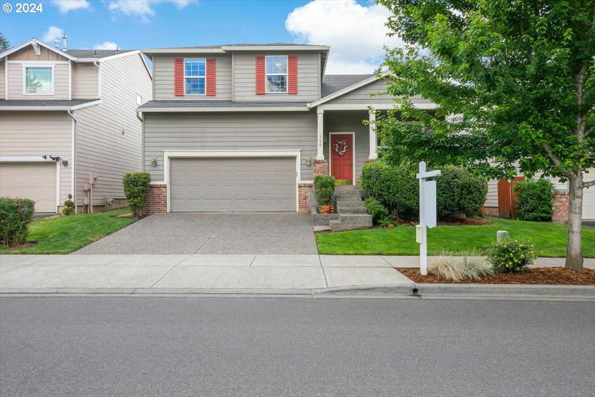 photo 3: 1756 NW 9TH AVE, Hillsboro OR 97124