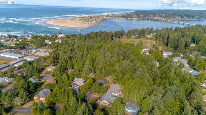 photo 42: 760 SW RANGE DR, Waldport OR 97394