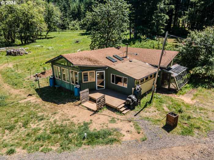 photo 1: 2803 SPRING VILLA RD, Silverton OR 97381