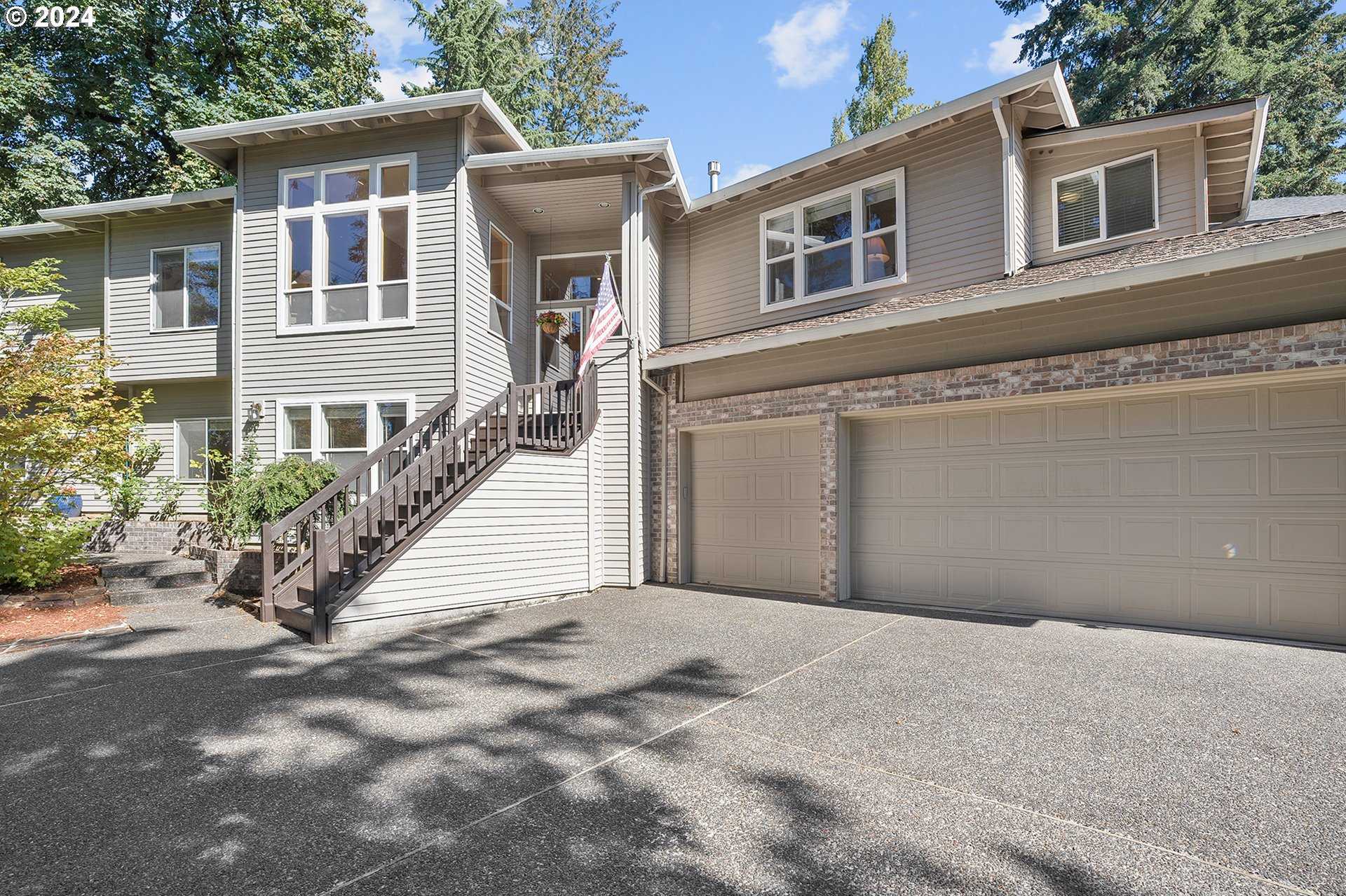 photo 1: 2485 TIPPERARY CT, West Linn OR 97068