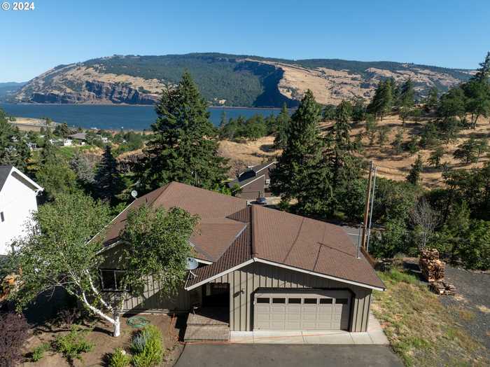 photo 2: 409 HUSKEY RD, Mosier OR 97040