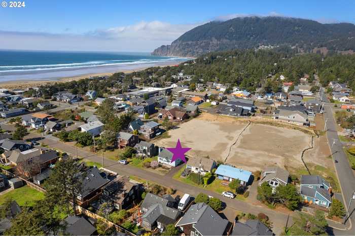 photo 2: 227 Edmund Ln, Manzanita OR 97130