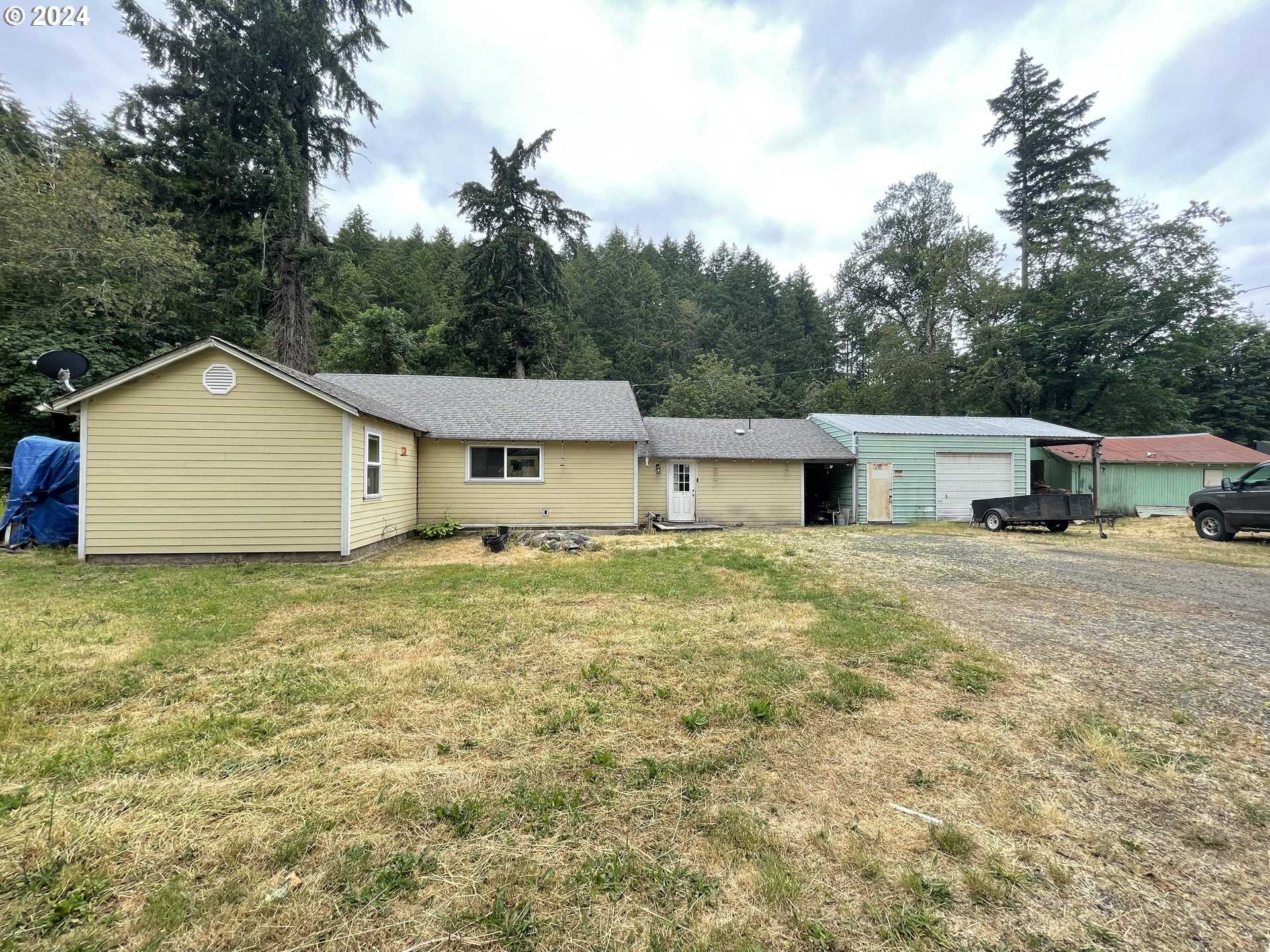 photo 3: 37674 ROW RIVER RD, Dorena OR 97434