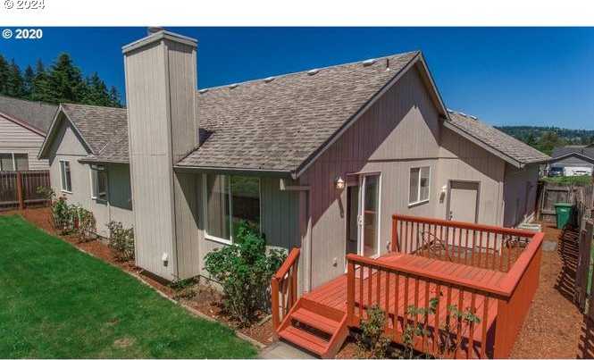 photo 3: 14660 SE STERLING CT, Clackamas OR 97015