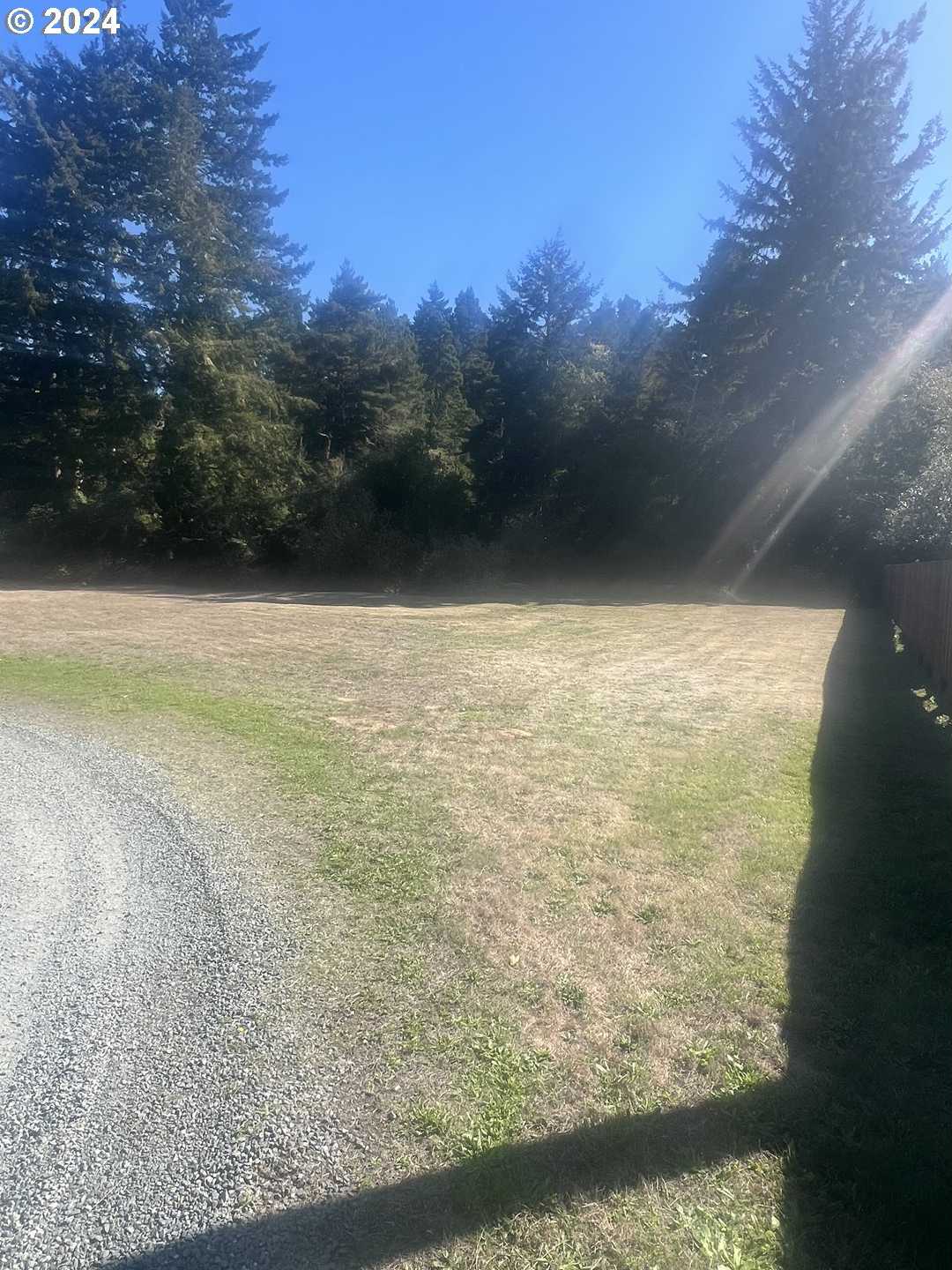 photo 2: N Morrison ST, Coos Bay OR 97420