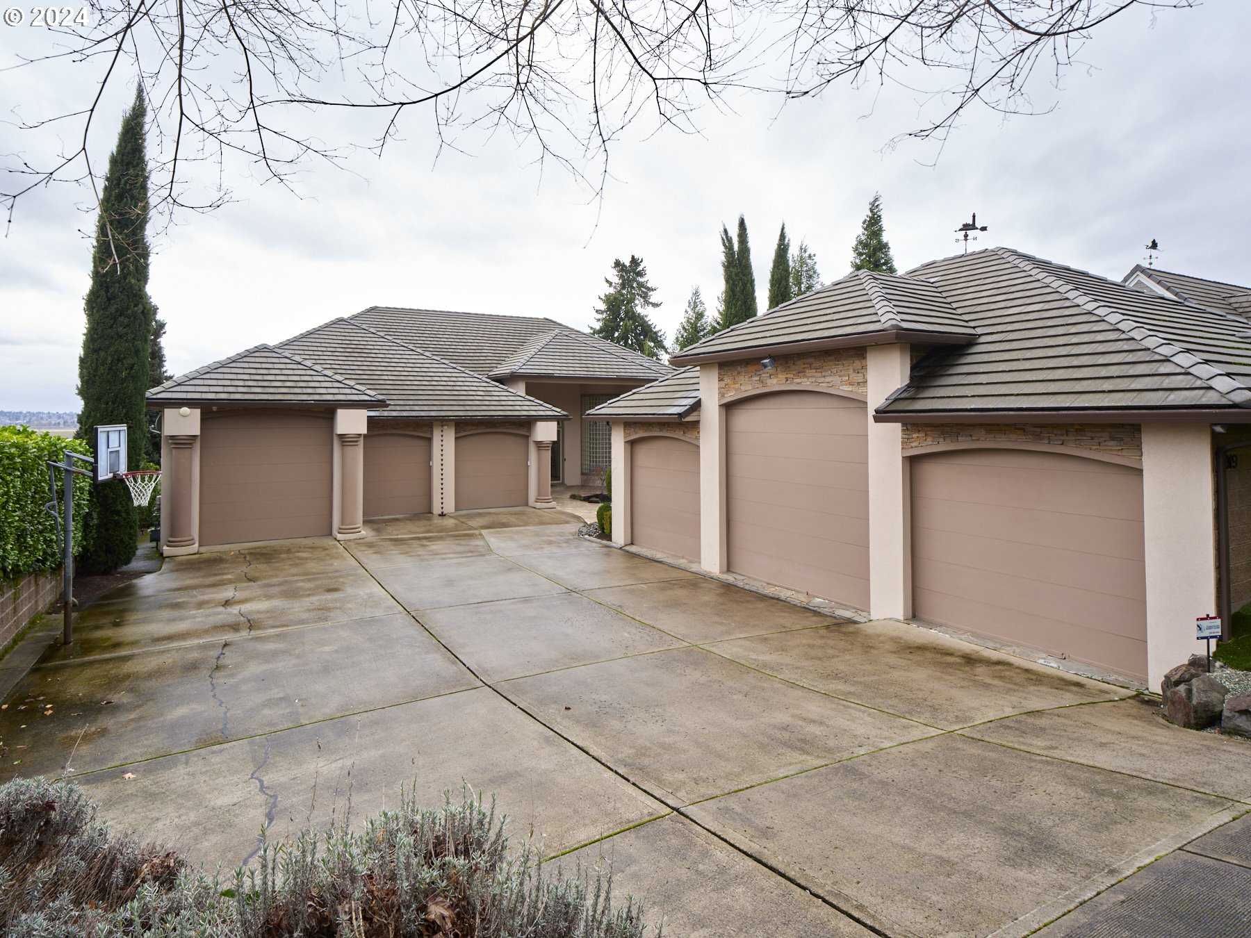 photo 3: 6019 SE RIVERSIDE DR, Vancouver WA 98661